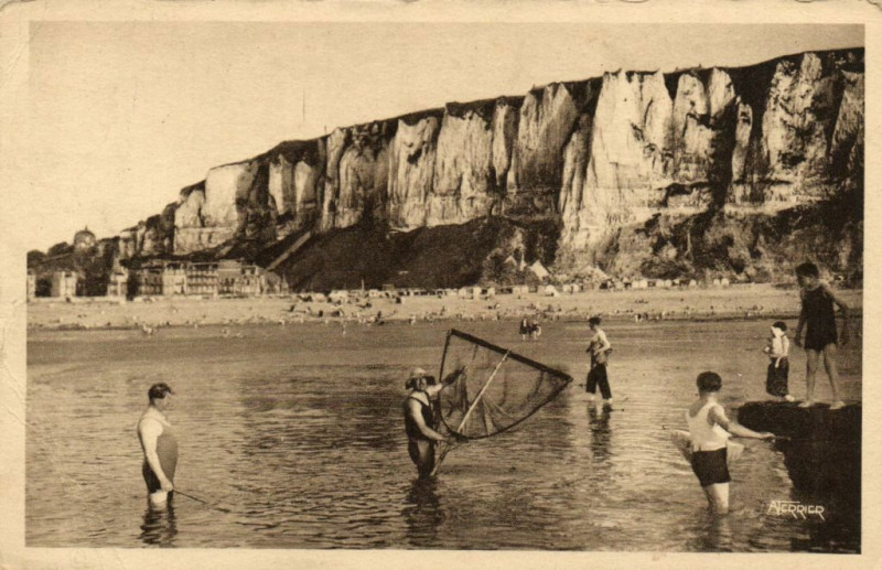 Carte postale ancienne Le Treport - (S Inf) - Pecheur amateur au Tréport