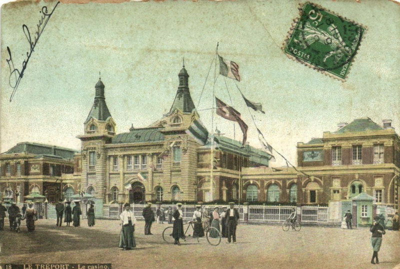 Carte postale ancienne Le Treport - Le casino au Tréport