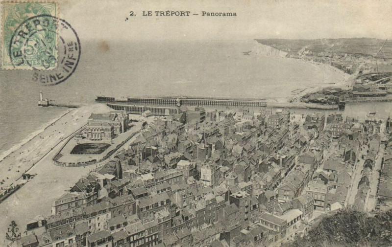 Carte postale ancienne Le Treport - Panorama au Tréport