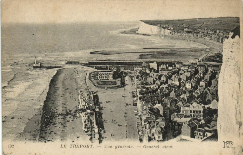 Carte postale ancienne Le Treport - Vue générale - General view au Tréport