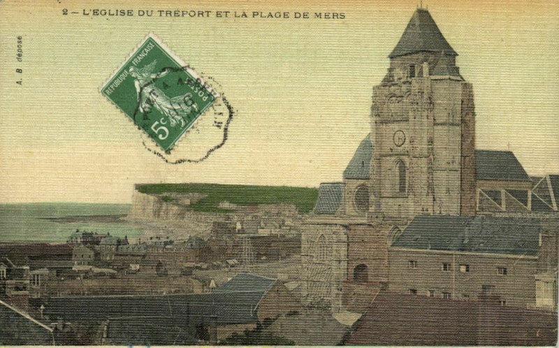 Carte postale ancienne L'Eglise du Treport et la Plage de Mers