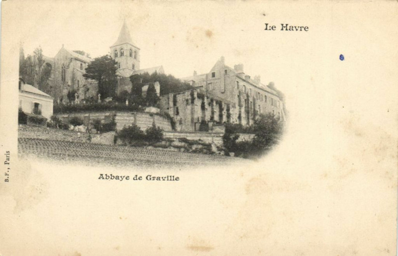Carte postale ancienne Le Havre - Abbaye de Graville au Havre