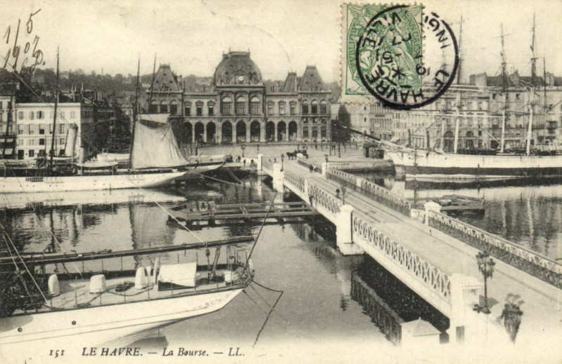 Carte postale ancienne Le Havre - La Bourse au Havre