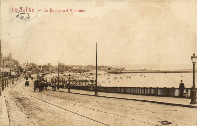 Carte postale ancienne Le Havre - Le Boulevard Maritime au Havre