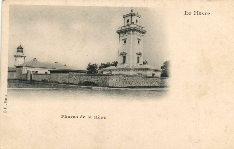 Carte postale ancienne Le Havre - Phares de la Heve au Havre
