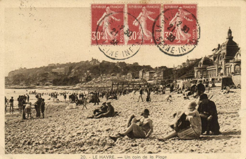 Carte postale ancienne Le Havre - Un coin de la Plage au Havre