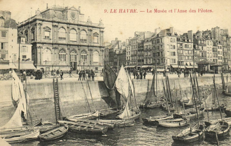 Carte postale ancienne Le Havre - Le Musée et l'Anse des Pilotes au Havre