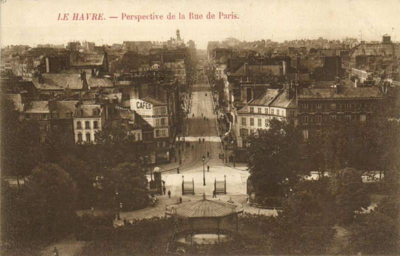 Carte postale ancienne Le Havre - Perspective de la Rue de Paris au Havre