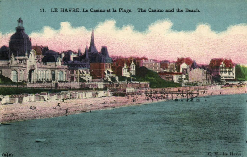 Carte postale ancienne Le Havre - Le Casino et la Plage au Havre