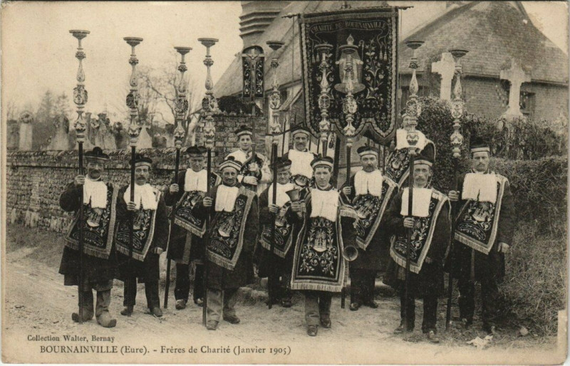 Carte postale ancienne Bournainville - Freres de Charité en 1905