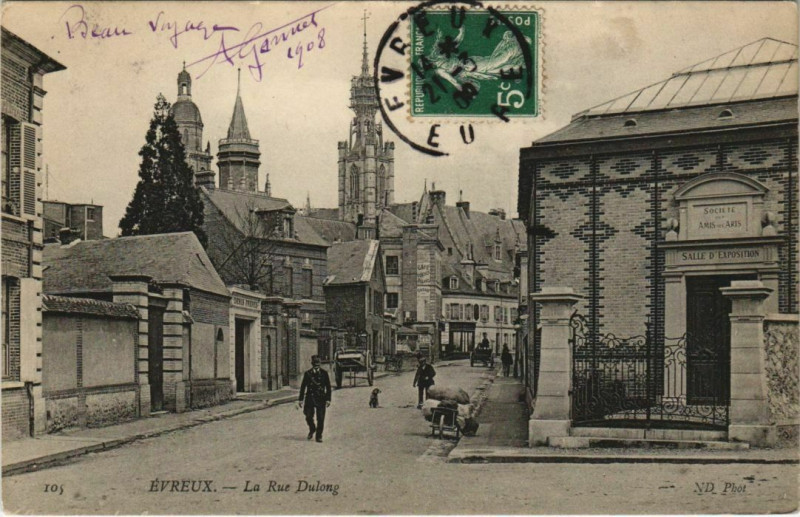Carte postale ancienne Evreux-La Rue Dulong à Évreux