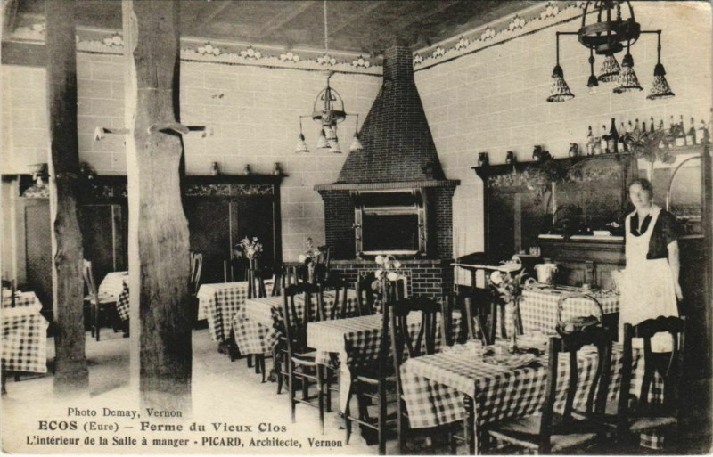 Carte postale ancienne Ecos-Ferme du Vieux Clos
