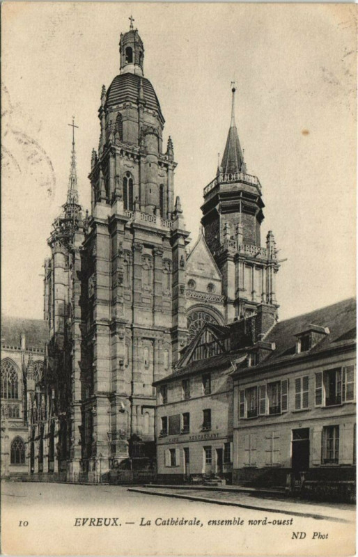 Carte postale ancienne Evreux-La Cathédrale à Évreux