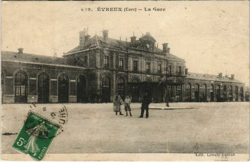 Carte postale ancienne Evreux-La Gare à Évreux