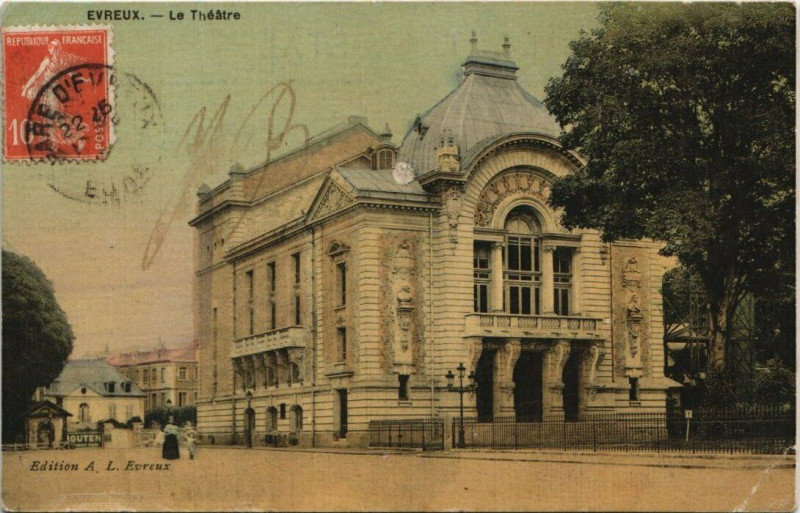 Carte postale ancienne Evreux-Le Théatre à Évreux