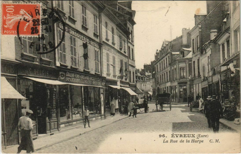 Carte postale ancienne Evreux-La Rue de Harpe à Évreux