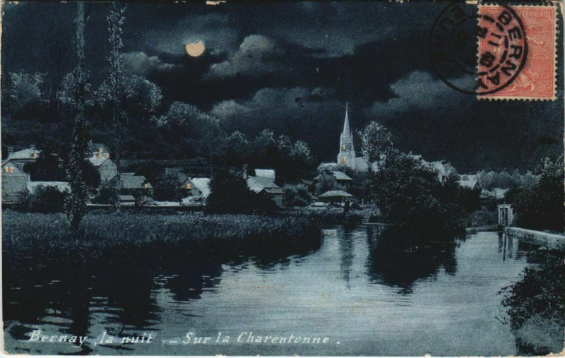 Carte postale ancienne Bernay la nuit-Sur la Charentonne à Bernay
