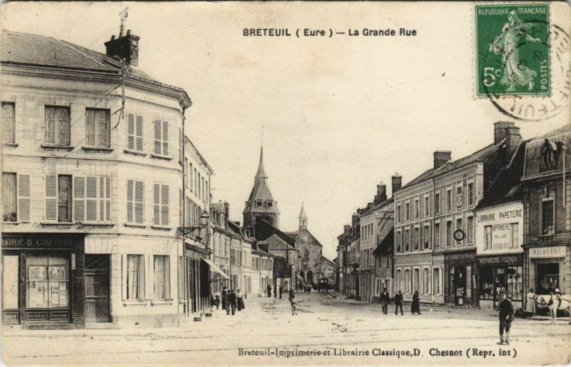 Carte postale ancienne Breteuil-La Grande Rue à Breteuil