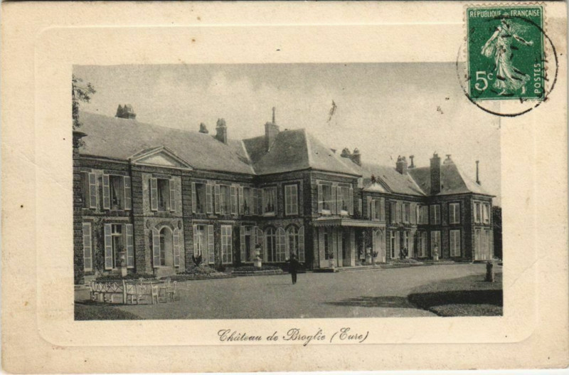 Carte postale ancienne Chateau de Broglie à Broglie
