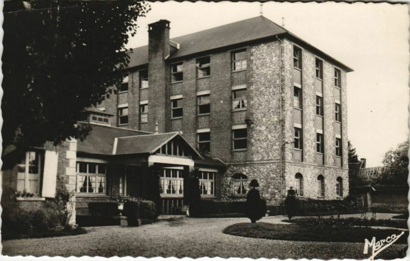 Carte postale ancienne BEAUMESNILe-Le Repos