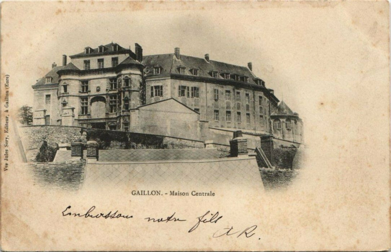 Carte postale ancienne Gaillon-Maison Centrale à Gaillon