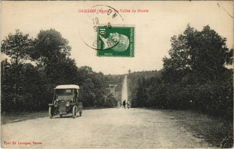 Carte postale ancienne Gaillon-La Vallée du Diable à Gaillon