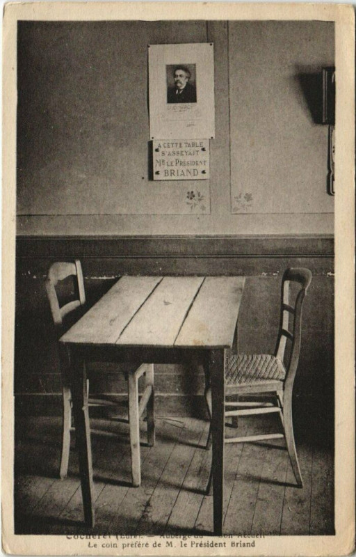 Carte postale ancienne Cocherel-Le coin préféré de M. le Président Briand