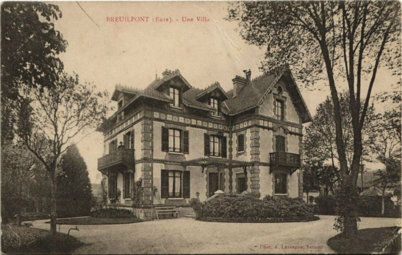 Carte postale ancienne Breulipont-Une Villa