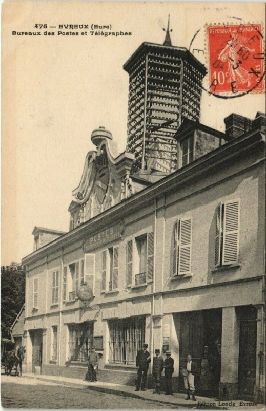 Carte postale ancienne Evreux - Bureoux des Postes et Telegraphes à Évreux