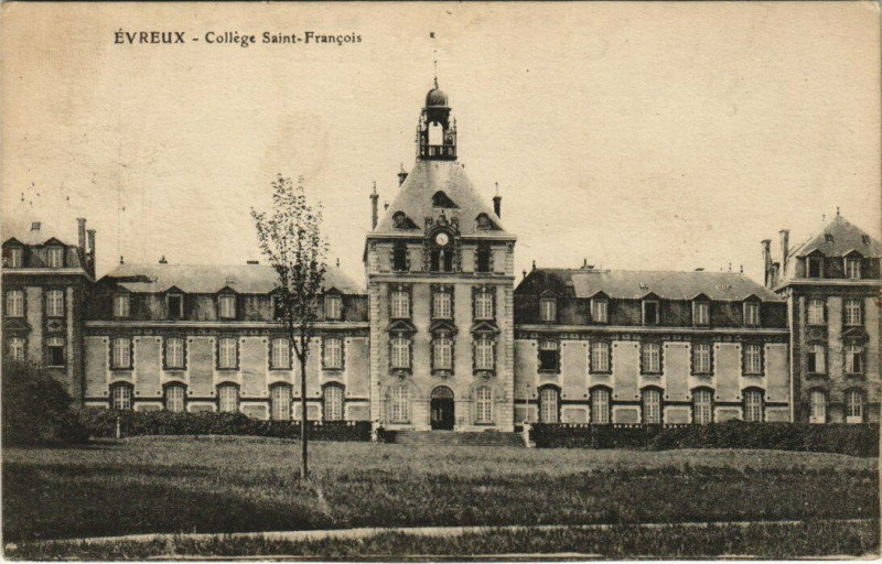 Carte postale ancienne Evreux - College Saint-Francois à Évreux