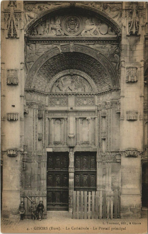 Carte postale ancienne Gisors - Le Cathedrale-Le Portail principal à Gisors