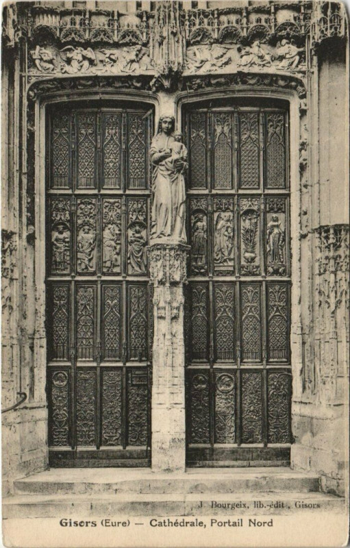Carte postale ancienne Gisors - Cathedrale Portail Nord à Gisors