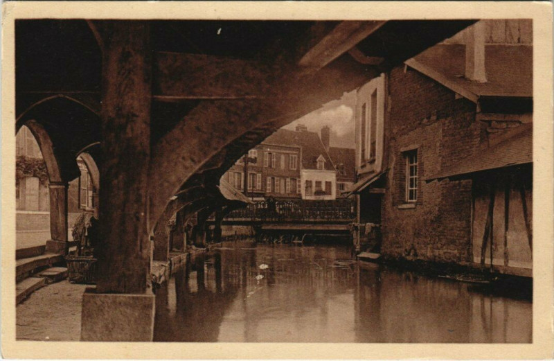 Carte postale ancienne Gisors - Le Lavoir à Gisors