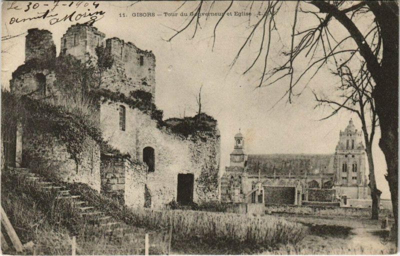 Carte postale ancienne Gisors - Tour du Gonverneur et Eglise à Gisors