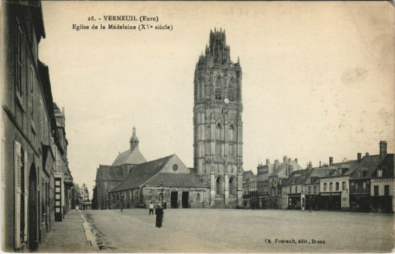 Carte postale ancienne Verneuil-Eglise de la Madeleine
