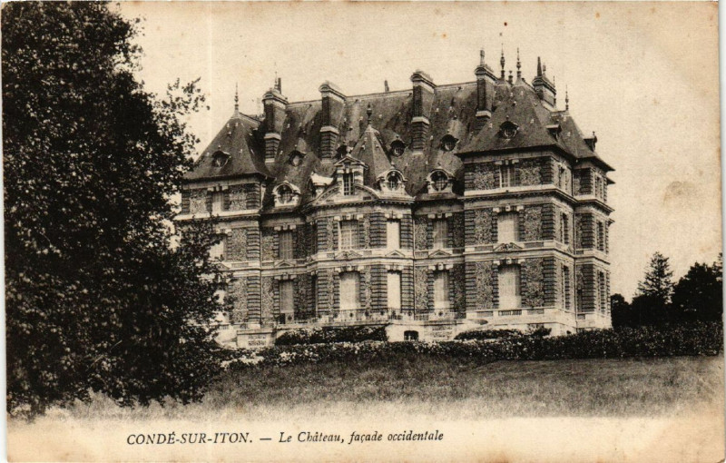Carte postale ancienne Conde sur Iton - Le Chateau