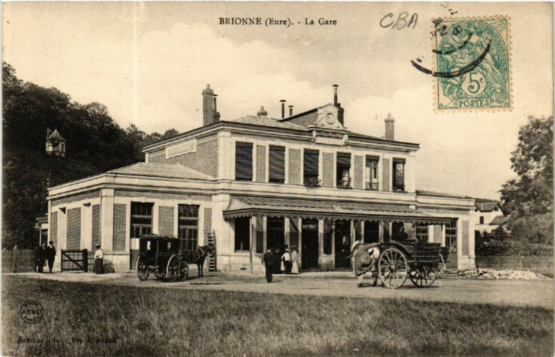 Carte postale ancienne Brionne - La Gare à Brionne