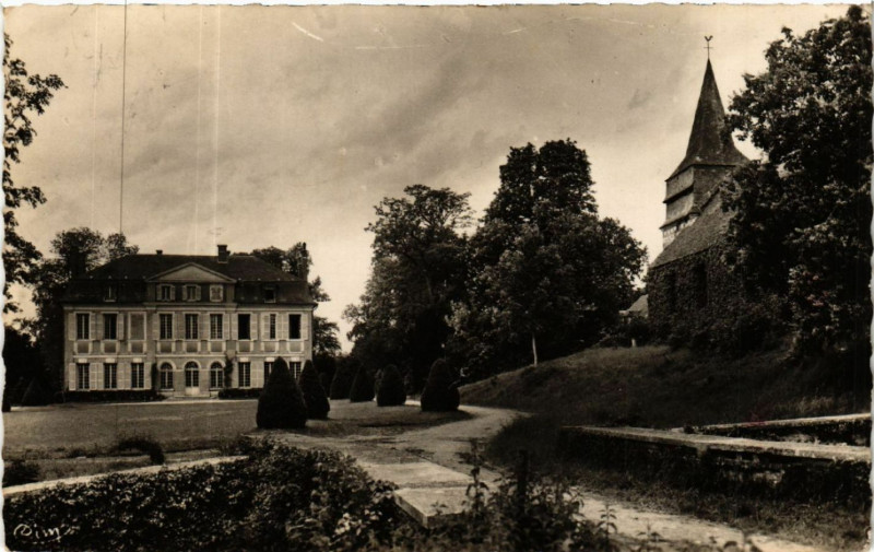 Carte postale ancienne Etrepagny - Chateau de Provemont à Étrépagny
