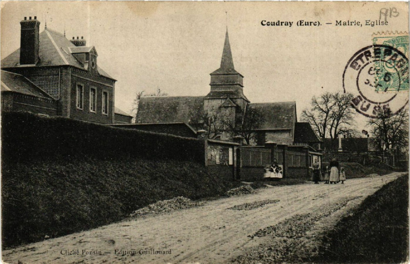 Carte postale ancienne Coudray - Mairie à Coudray