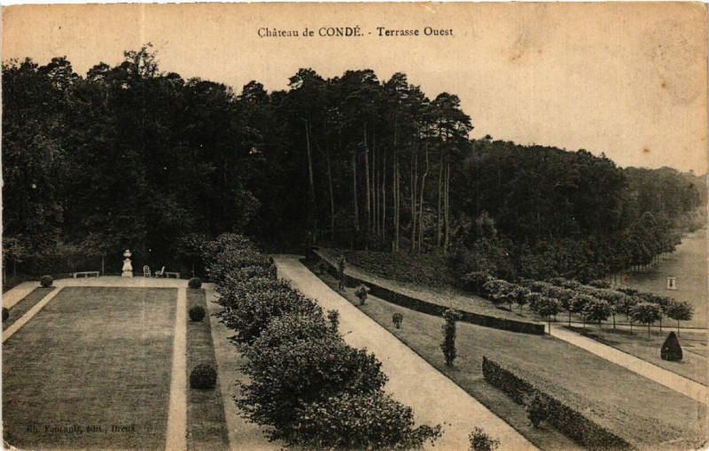 Carte postale ancienne Chateau de Conde - Terrasse Ouest