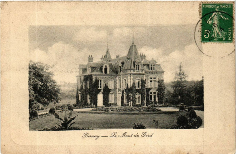 Carte postale ancienne Bernay - Le Mont du Gord à Bernay