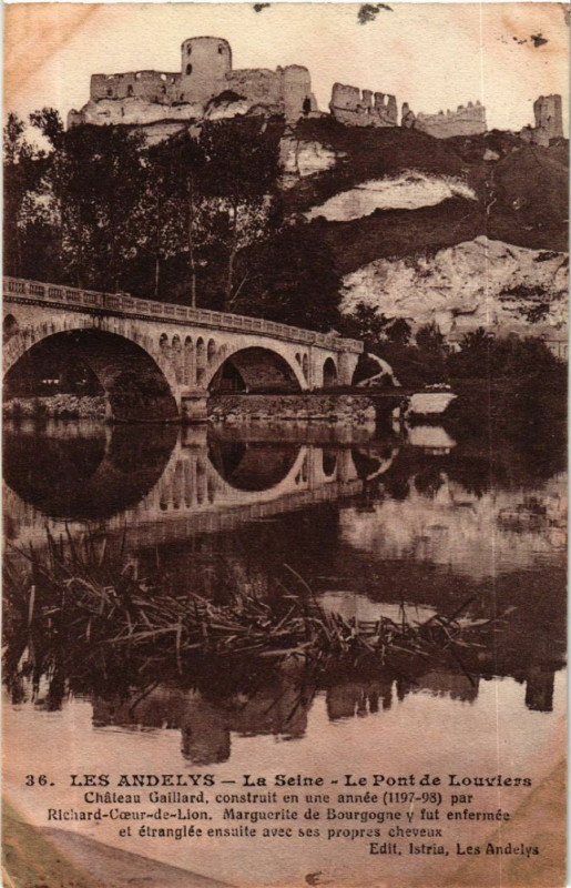 Carte postale ancienne Les Andelys - La Seine aux Andelys