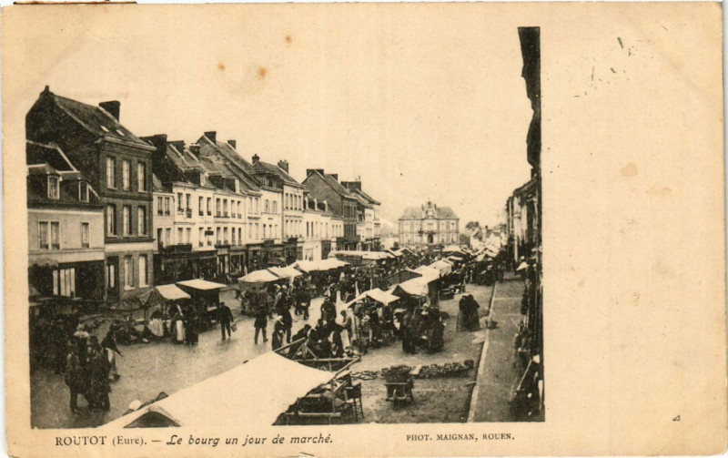 Carte postale ancienne Routot - Le bourg un jour de Marché à Routot