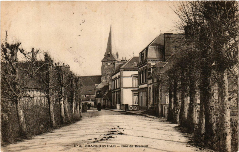 Carte postale ancienne Francheville - Rue de Breteuil à Breteuil