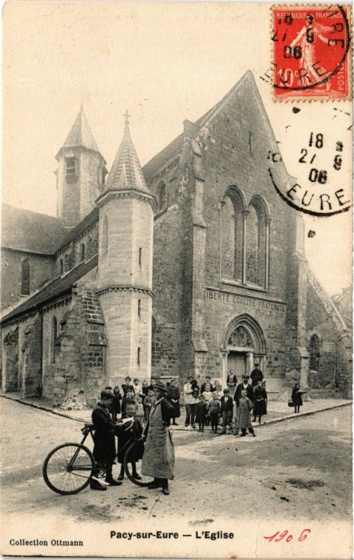 Carte postale ancienne Pacy-sur-Eure - L'Eglise à Pacy-sur-Eure