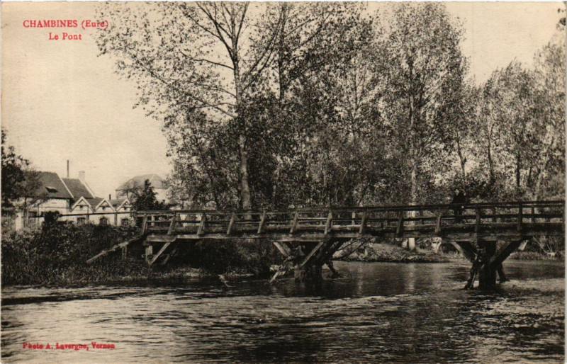 Carte postale ancienne Chambines - Le Pont