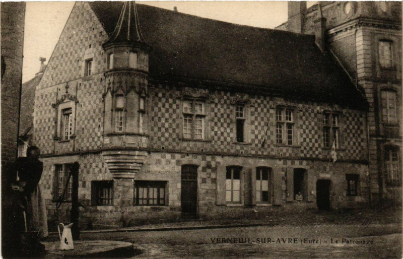 Carte postale ancienne Verneuil-sur-Avre - Le Patronage