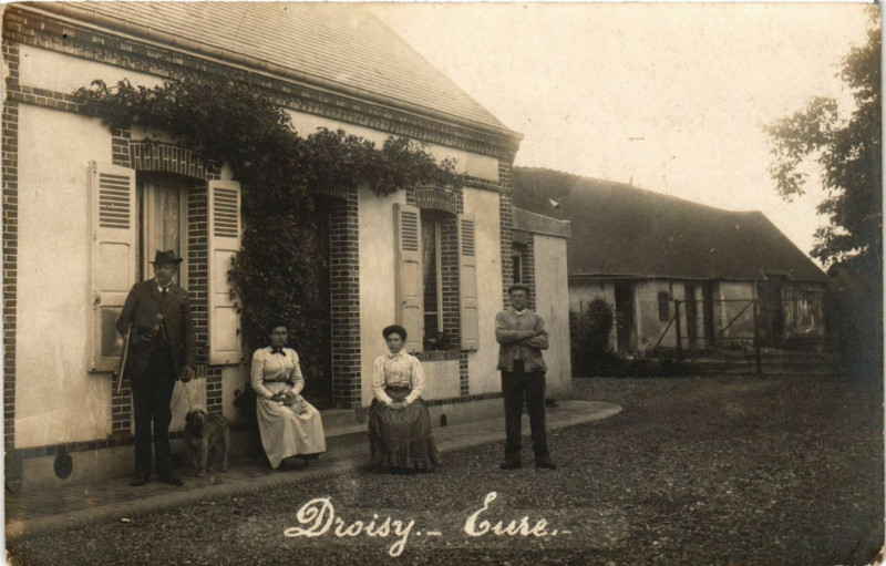 Carte postale ancienne Droisy - carte photo à Droisy