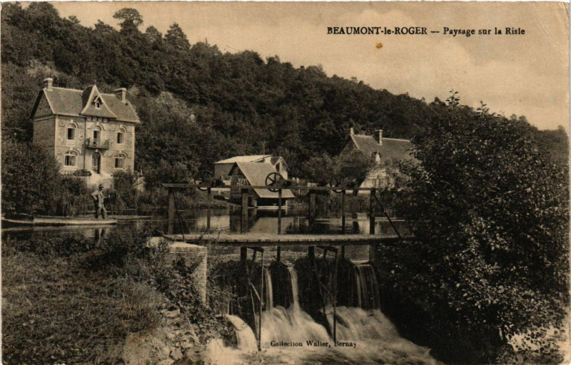 Carte postale ancienne Beaumont-le-Roger - Paysage sur la Risle à Beaumont-le-Roger