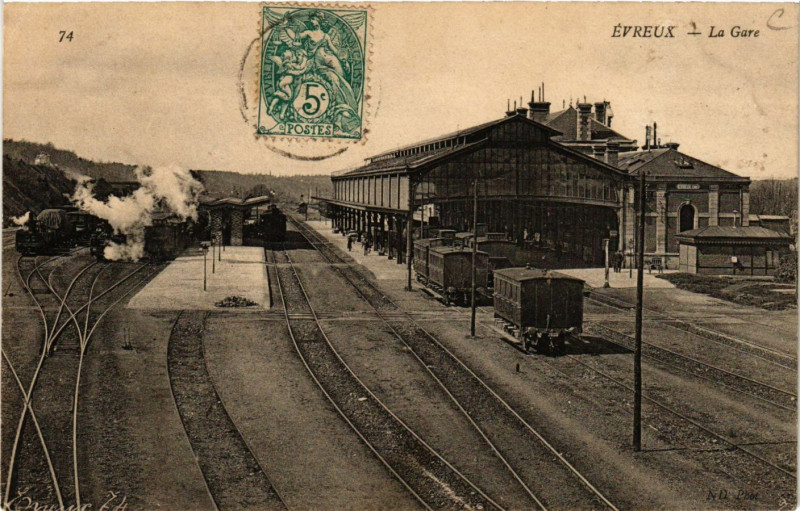 Carte postale ancienne Evreux - La Gare à Évreux